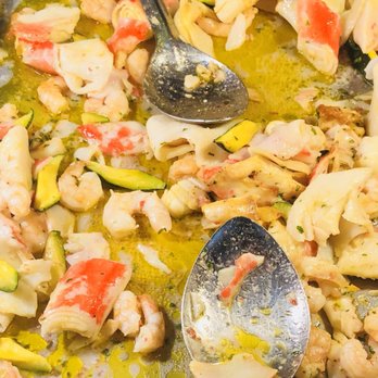 Flaming Grill & Supreme Buffet - Seafood delight - Chinese Near Me - Jacinto City, Texas