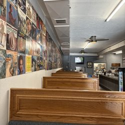 Outlaw Diner - Dining area