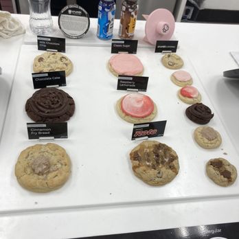 Crumbl - Davie - Bakeries Near Me - Davie, Florida Crumbl - Davie - Bakeries Near Me - Davie, Florida