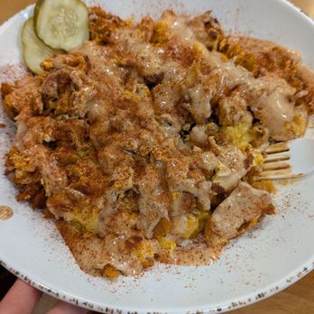 Crazy D’s Hot Chicken - Mac and cheese chicken - Chicken Shop Near Me - Reno, Nevada