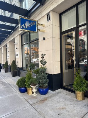 Allora Fifth Ave by null