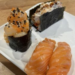 Sushi Rollin’ - Scallop and Salmon