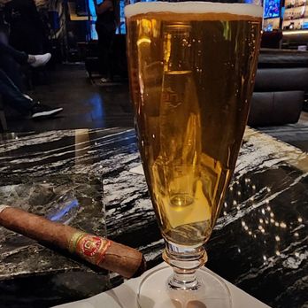 Eight Cigar Lounge - Arturo Fuente 858 and a Big Noise lager. - Cigar Bars Near Me - Las Vegas, Nevada Eight Cigar Lounge - Arturo Fuente 858 and a Big Noise lager. - Cigar Bars Near Me - Las Vegas, Nevada