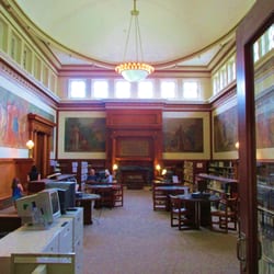 Franklin Public Library - A lovely room