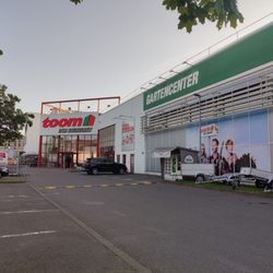 Toom Baumarkt - Großer Parkplatz, 2 Std parken mit Parkscheibe
