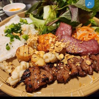 Brothers Bistro - Vietnamese Near Me - Springfield, Virginia Brothers Bistro - Vietnamese Near Me - Springfield, Virginia