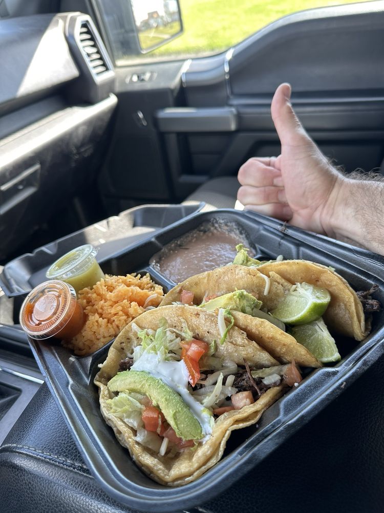 TACOS EL JUNIOR Updated October 2024 1107 Broadway St., Toledo, Ohio Tacos Restaurant