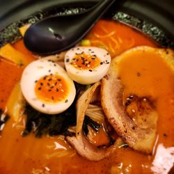 Maki Ramen - Hell Ramen... it is spicy