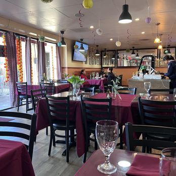 Masala House - Interior - Indian Near Me - Pittsburg, California