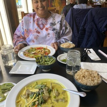 Thai Spoon & Sushi - Green curry - Sushi Bars Near Me - Chicago, Illinois Thai Spoon & Sushi - Green curry - Sushi Bars Near Me - Chicago, Illinois
