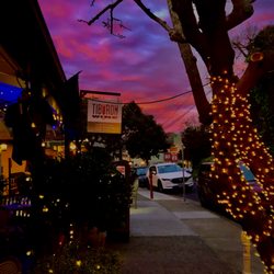 Tiburon Wine Library