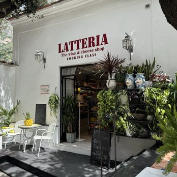 Latteria - Storefront - Convenience Stores Near Me - Positano, SA Latteria - Storefront - Convenience Stores Near Me - Positano, SA