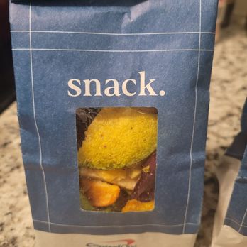 Capital One Lounge at JFK - Veggie chips - Airport Lounges Near Me - Queens, New York