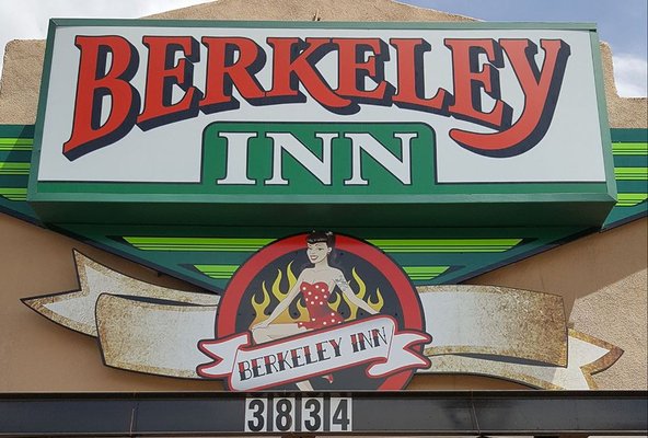 Berkeley Inn by null