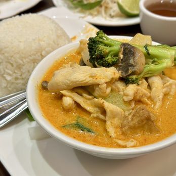 Pho Pad Thai - Vietnamese Near Me - Markham, Ontario