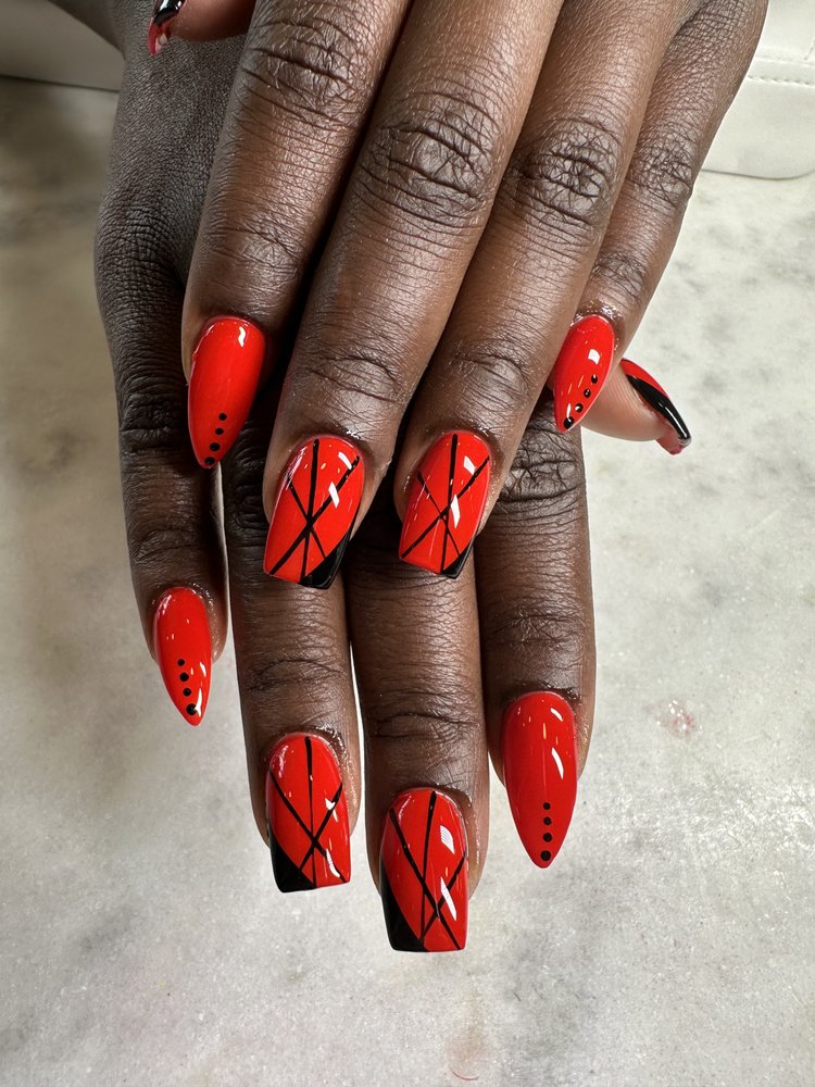 BLUSH NAIL AND SALON STUDIOS Updated August 2024 48 Photos 10819 Stagecoach Rd, Little