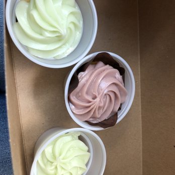 The Macon Baking Company - three cupcakes in a box - Bakeries Near Me - Macon, Georgia The Macon Baking Company - three cupcakes in a box - Bakeries Near Me - Macon, Georgia
