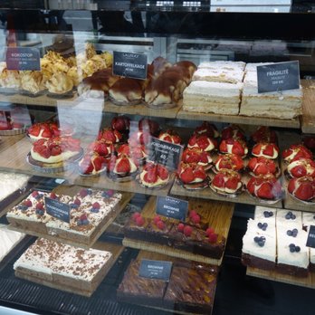 Lauras Bakery - 07/01/17 @endoedibles for more - Desserts Near Me - København K, 84