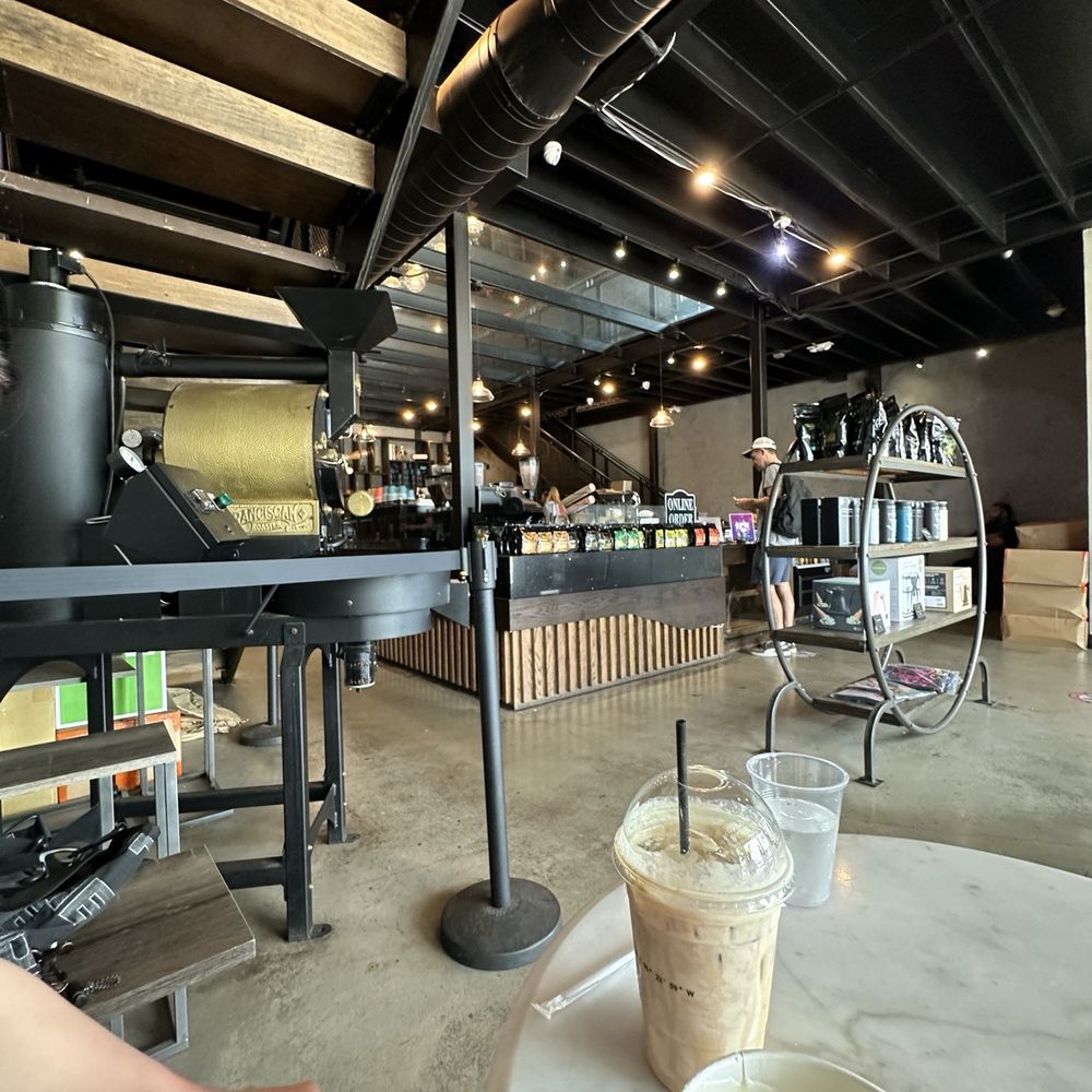 Luce Coffee Roasters - Coffee Roasteries Near Me - Houston, Texas Luce Coffee Roasters - Coffee Roasteries Near Me - Houston, Texas