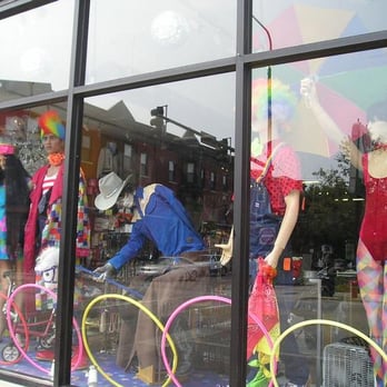 Beatnix - Costumes Near Me - Chicago, Illinois