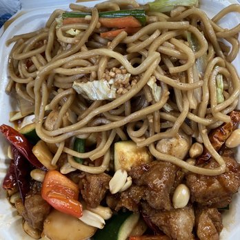 O & C China Bistro - Kung Pao chicken with chow mein - Wine Bars Near Me - Sebastopol, California
