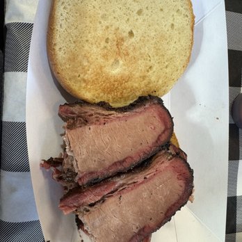 Blue Smoke BBQ - Lean brisket sandwich - Barbeque Near Me - Noblesville, Indiana