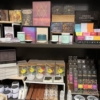Michaelangelo's - They have a nice metaphysical section - Home Decor Near Me - Granite Bay, California