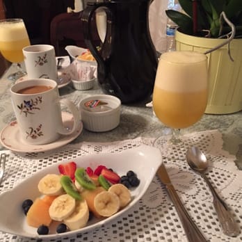 Mill Rose Inn - 1st course of fruit - Hotels Near Me - Half Moon Bay, California