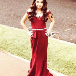 Exclusive VIP Fashion - Stunning customized junior bridesmaid