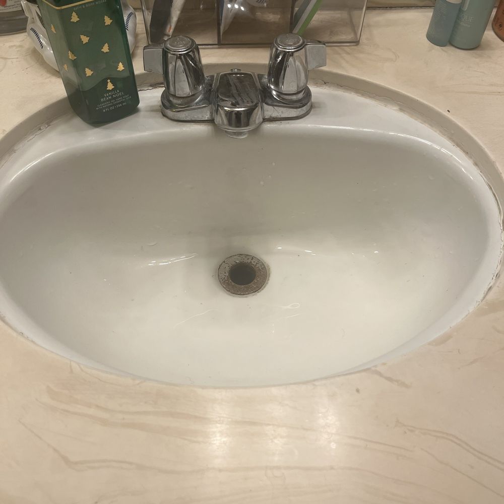 Wendys Cleaning Services - Didn't know my sink was white - Home Cleaning Near Me Wendys Cleaning Services - Didn't know my sink was white - Home Cleaning Near Me