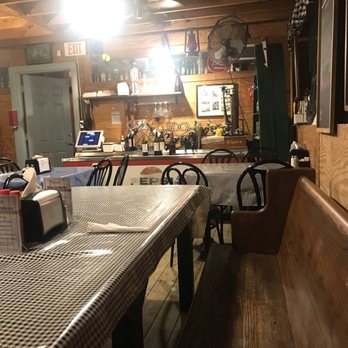 Seewee Restaurant - Seafood Near Me - Awendaw, South Carolina