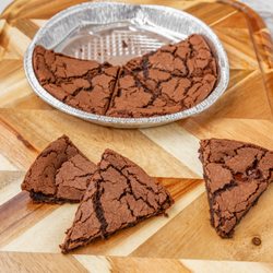Tomatoes II Pizzeria - Double Chocolate Brownie
This 8" Double Chocolate Chip Brownie is a delicious chewy brownie dessert loaded with Hershey's Chocolate Chips