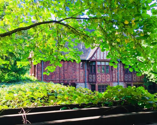 Worcester Polytechnic Institute by null