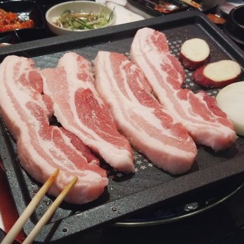 Ssam Tong - Sam-gyup. Pork belly. This is for 2 persons. Obviously it's for 2 giants or something. Loving the big portions. - Korean Near Me - Flushing, New York