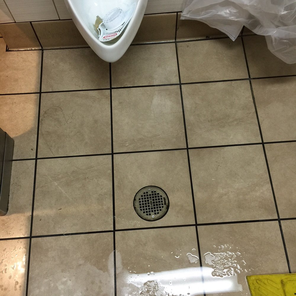 Taco Bell - Live Más Café - Taco Bell Men's Room - Fast Food Near Me - Newhall, California Taco Bell - Live Más Café - Taco Bell Men's Room - Fast Food Near Me - Newhall, California