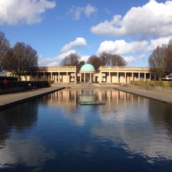 Eaton Park - Going for a walk at Eaton Park