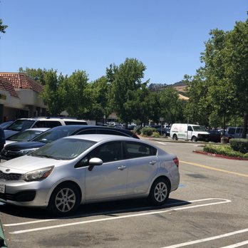 Diablo Plaza - Big inefficient parking lot - Shopping Centers Near Me - San Ramon, California