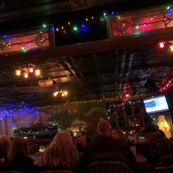 Skyway Bar & Grill - Barbeque Near Me - Zigzag, Oregon Skyway Bar & Grill - Barbeque Near Me - Zigzag, Oregon
