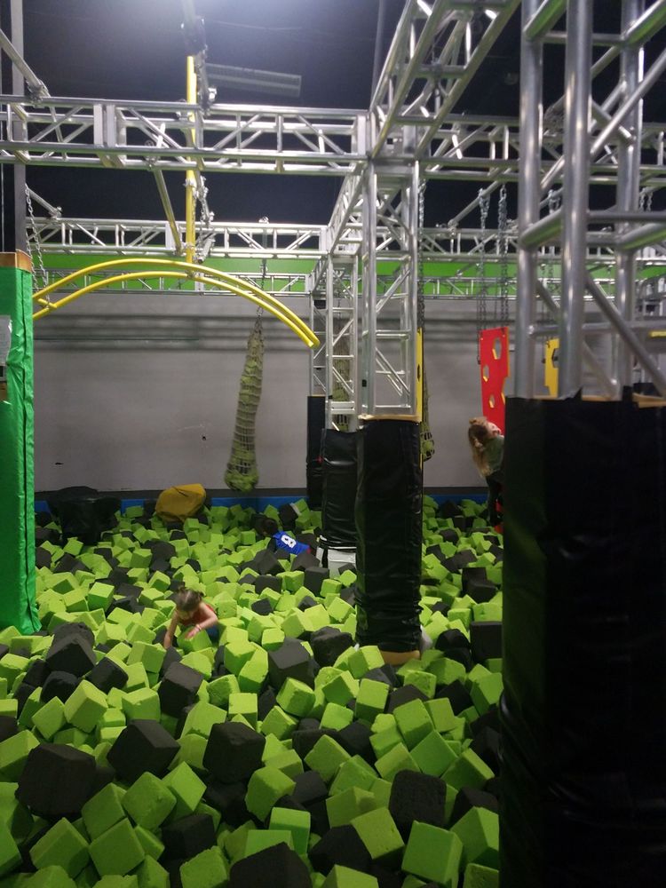 TRAMPOLINE ZONE CLOSED 18 Photos & 38 Reviews 4201 Meridian St