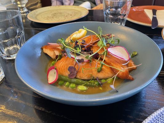 Public Kitchen and Bar by null