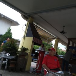 BAR DA Ettore - Plenty of space outside