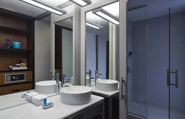 Aloft New Orleans Downtown by null