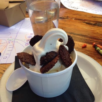 Forge Pizza - Kids soft serve with topping of choice, chocolate cookie - Pizza Near Me - Oakland, California