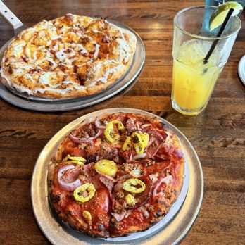 PaPPo’s Pizzeria & Pub - Chicken bacon ranch & Sicilian pizza + mango margarita - New American Near Me - Saint Robert, Missouri