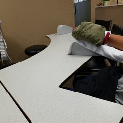 Certified Hand Rehabilitation Center - Further Heating hand after the paraffin hand bath!