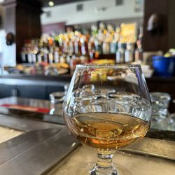 Beerhive Pub - Benneville whiskey