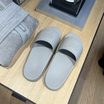 Porsche Design - Slides - Watches Near Me - Beverly Hills, California Porsche Design - Slides - Watches Near Me - Beverly Hills, California