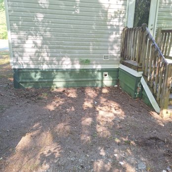 We Kleen Clutter - After yard debris removal. - Junk Removal & Hauling Near Me - Carrollton, Georgia We Kleen Clutter - After yard debris removal. - Junk Removal & Hauling Near Me - Carrollton, Georgia