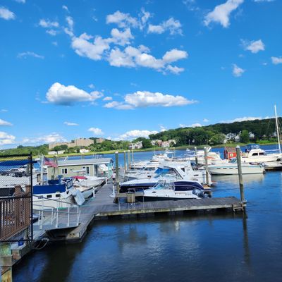 Fair Haven Oyster Company by null