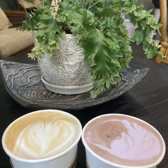 Shake & Bops Botanical Cafe - Coffee & Tea Near Me - Leesburg, Virginia